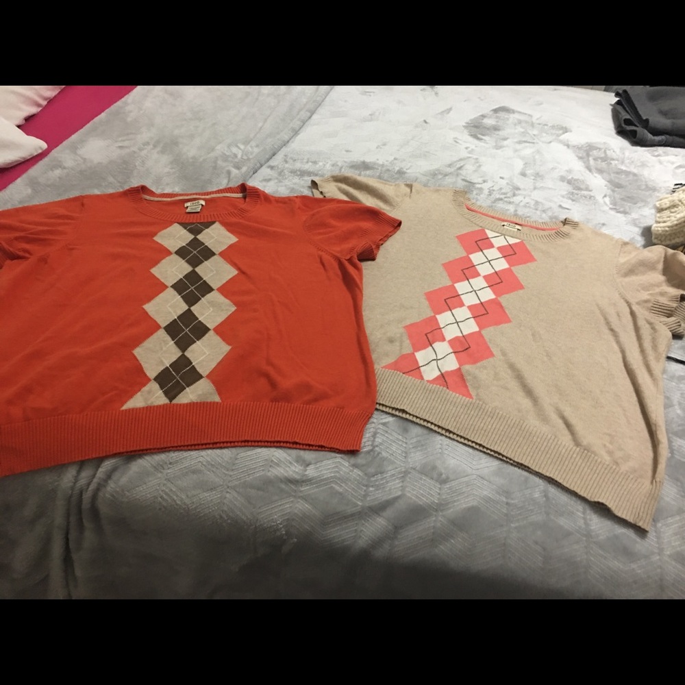 Short Sleeve Sweaters